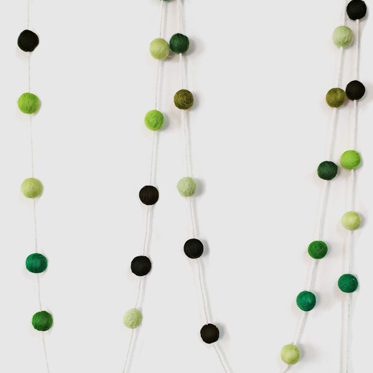 Felt Ball Garland Misscrafts 9.8 Feet 100% Wool Roving Pom Pom Garland 20mm Colorful for Baby