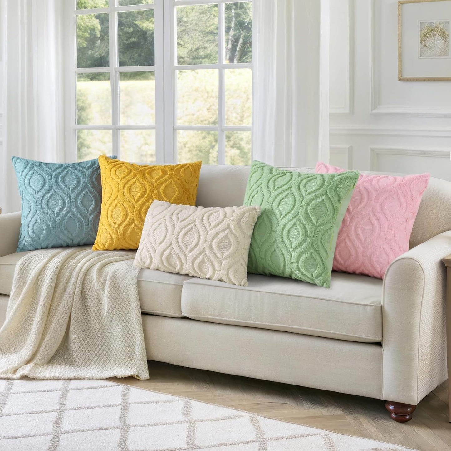 decorUhome Fall Throw Pillow Covers 22x22 Inch Set of 2, Soft Plush Decorative Faux Fur Beige Solid