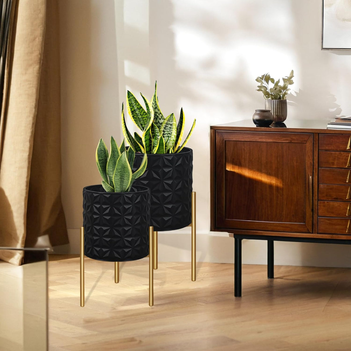 ARNIS Modern Planter Pots, Set of 2 Large Planters with Stand, Decorative Planters, Metal Pots with