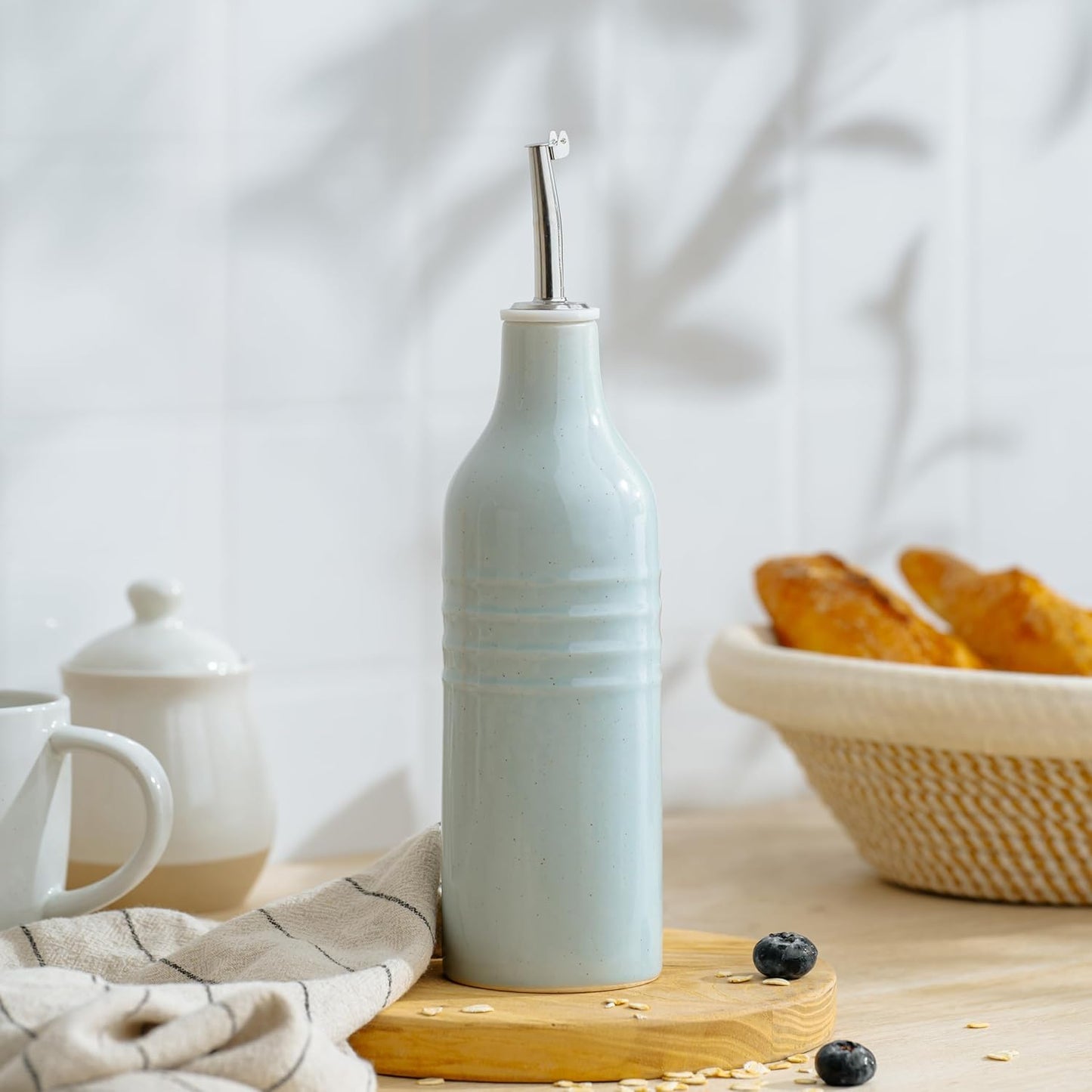 famiware Jupiter 16oz Ceramic Olive Oil Dispenser Bottle, 1 Piece Oil Dispenser for Kitchen with