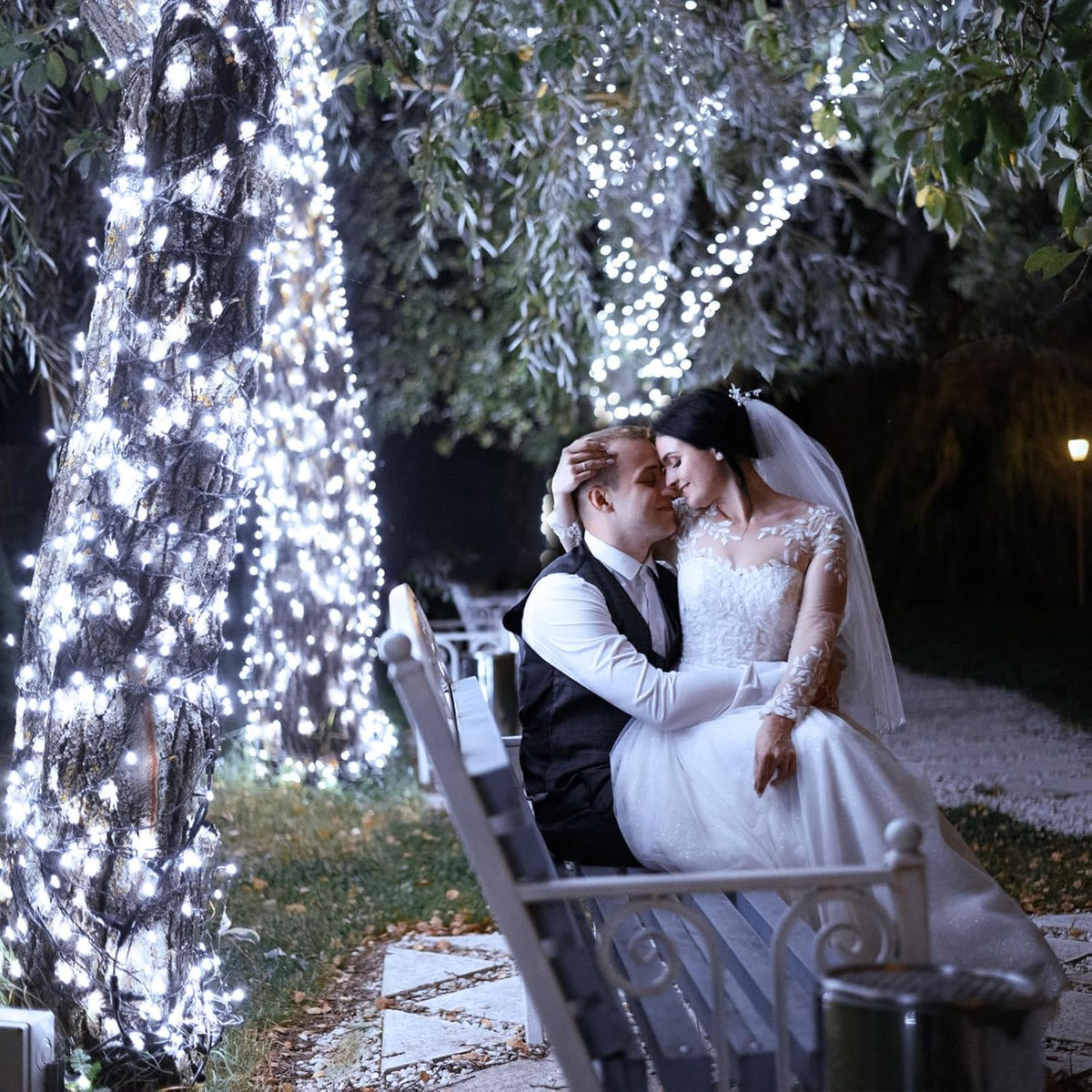 2 Pack Christmas Lights Outdoor, Total 200FT 600LED Christmas String Lights with 8 Modes