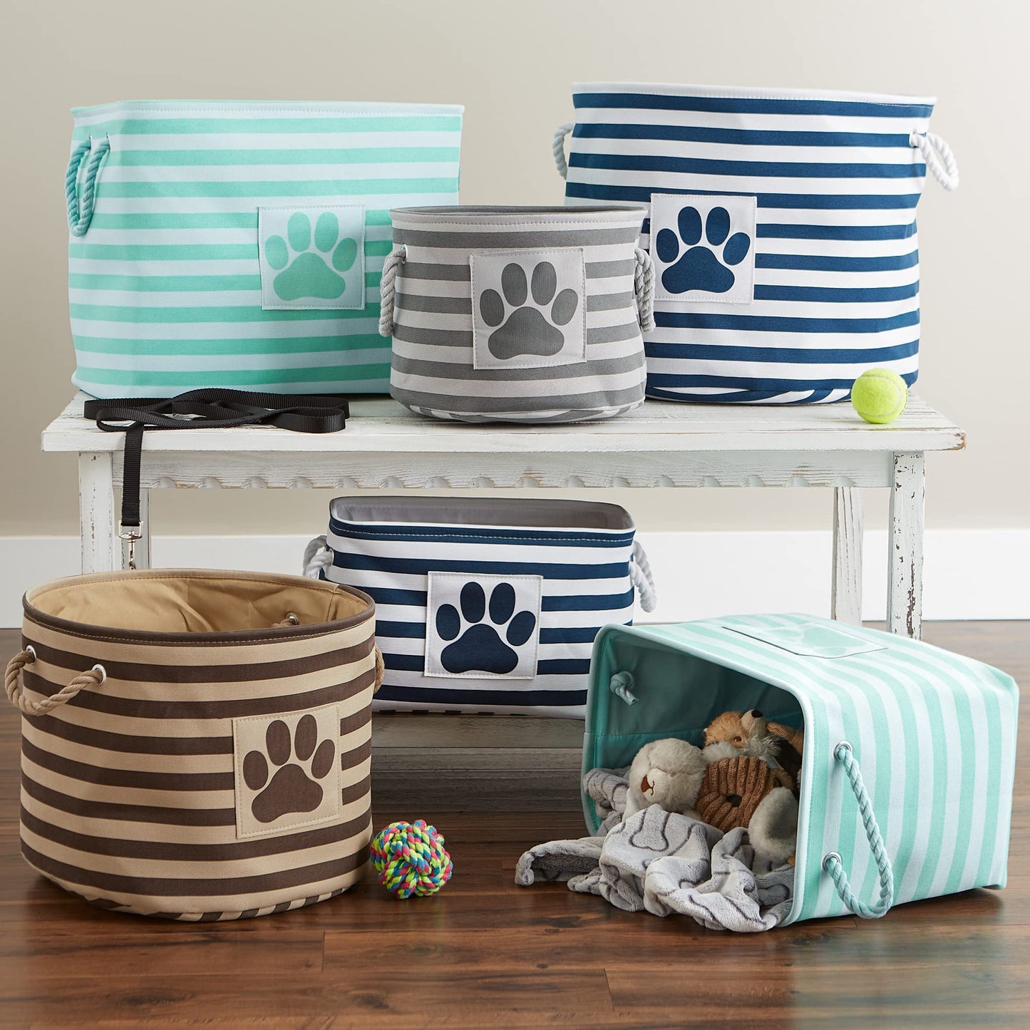 Bone Dry Pet Storage Collection Striped Paw Patch Bin, Medium Round, Brown