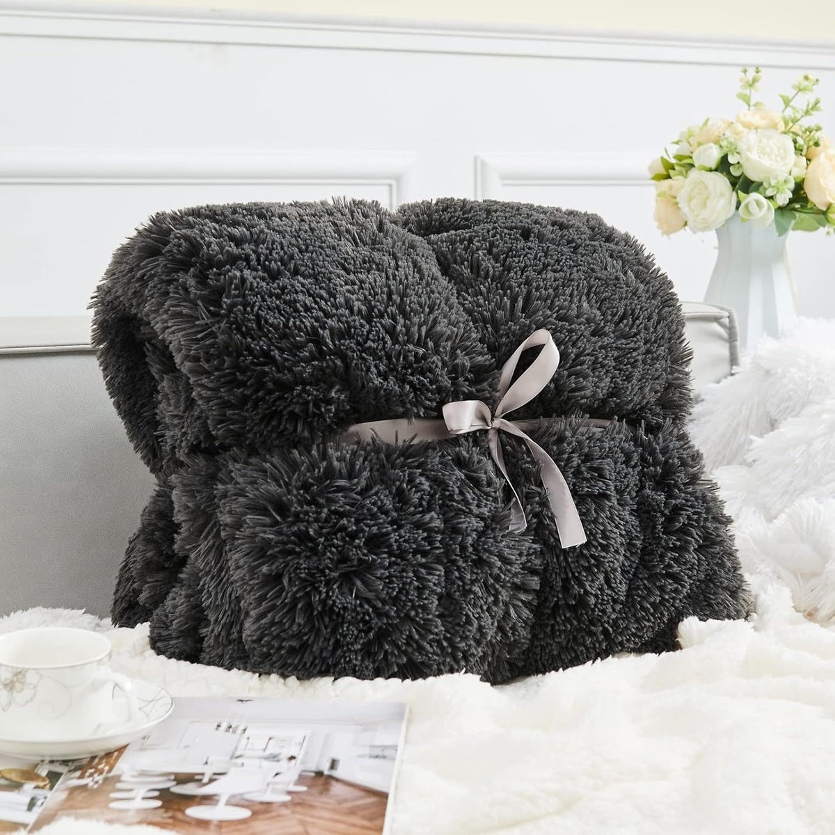 GONAAP Fuzzy Faux Fur Throw Blanket Queen Size Dark Grey Super Soft Cozy Plush Fuzzy Shaggy Blanket