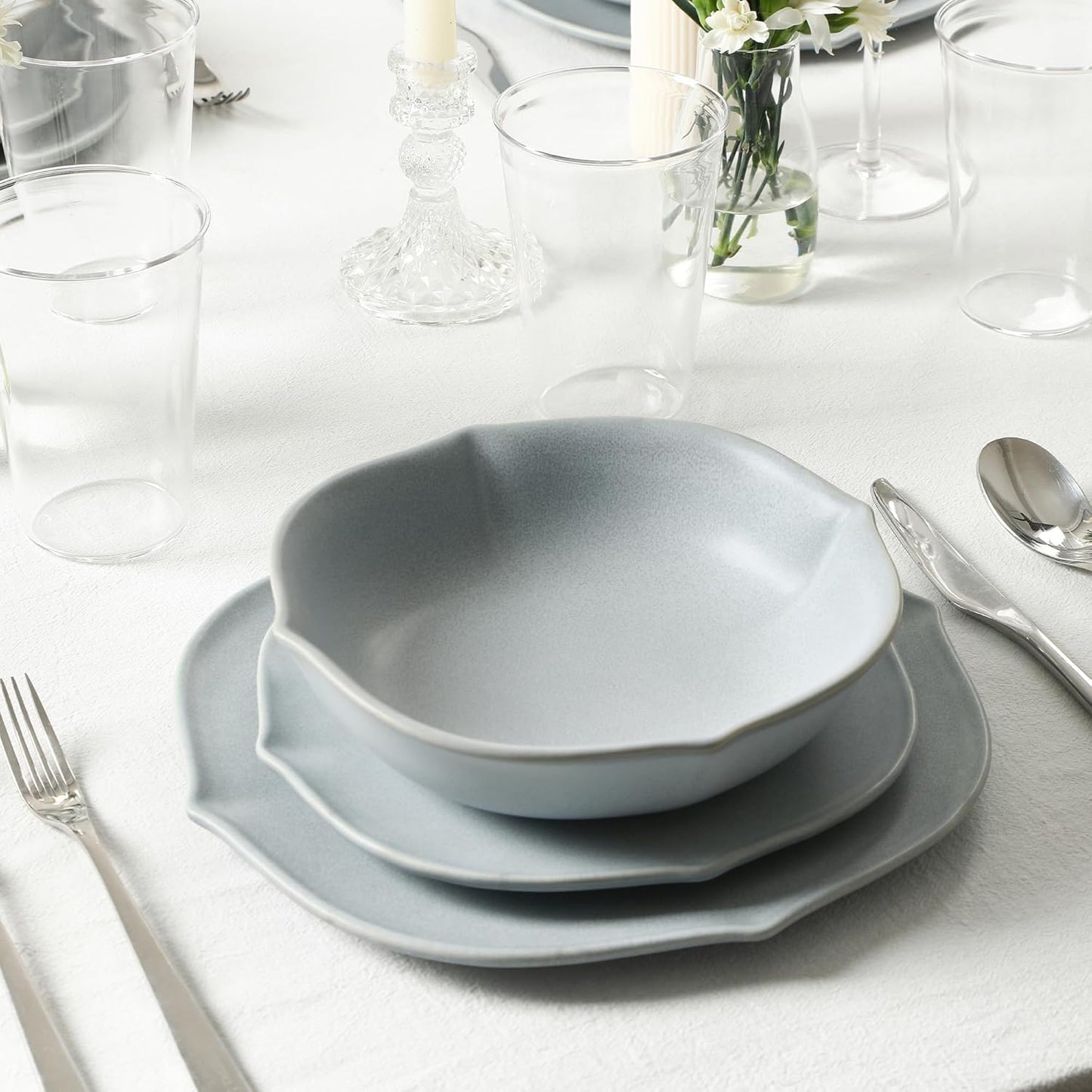 Stone Lain Baskerville 16-Piece Dinnerware Set Stoneware, Borosilicate Glass, Light Blue