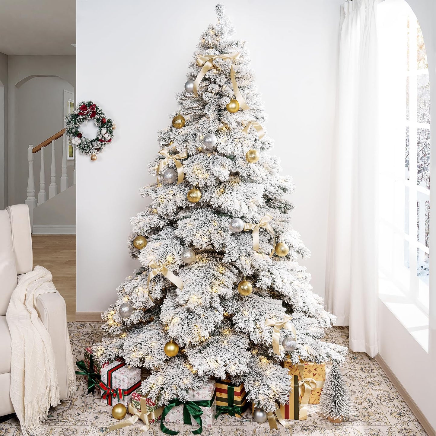 Naomi Home 7.5ft Snow Flocked Christmas Tree with Lights, Realistic Frosted Prelit with 1324 Branch