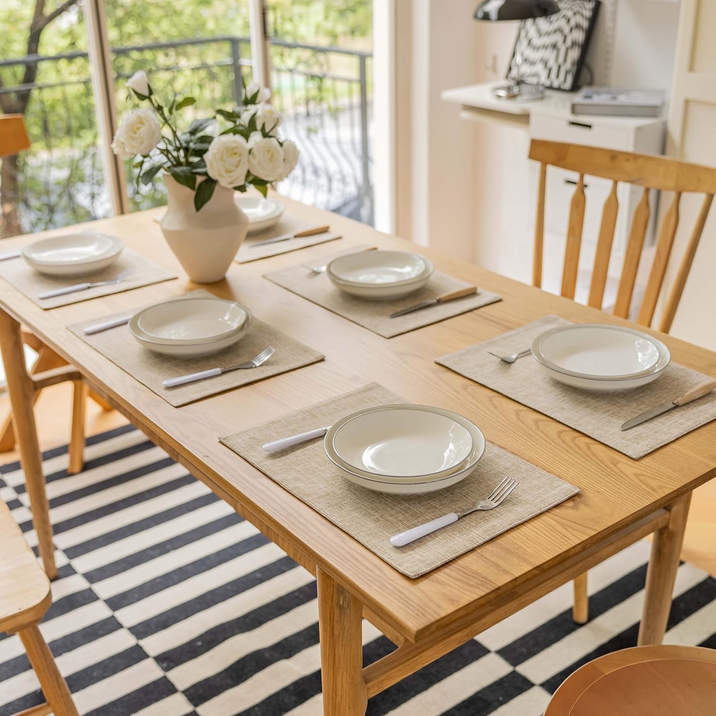 Demetex Burlap Placemats Set of 4 Heat Resistant Decorative Cloth Place Mats Wipeable Lined Linen
