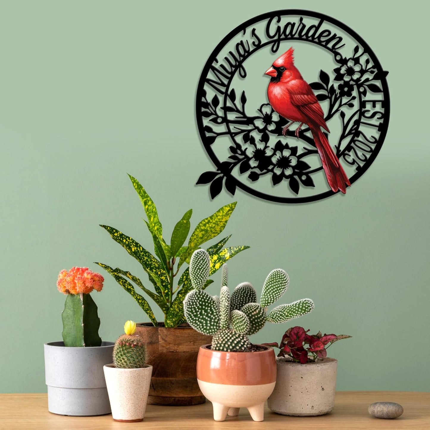 Personalized Name Garden Cardinal Metal Signs with Stake, Custom Family Name Yard Decor for Outdoor