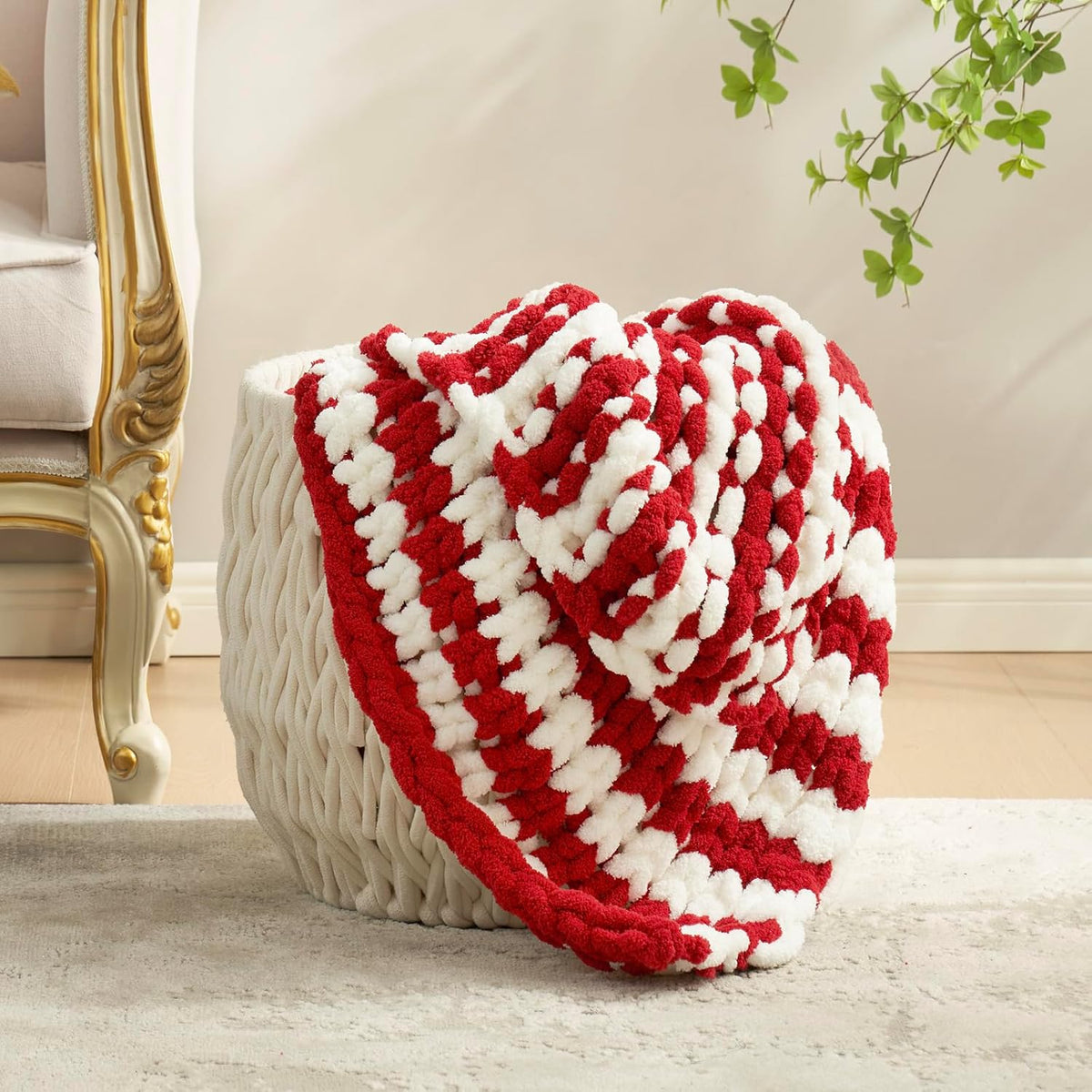 Amélie Home Chunky Knit Blanket Throw, Thick Soft Yarn Chunky Throw 50x60, Handmade Chenille Cable