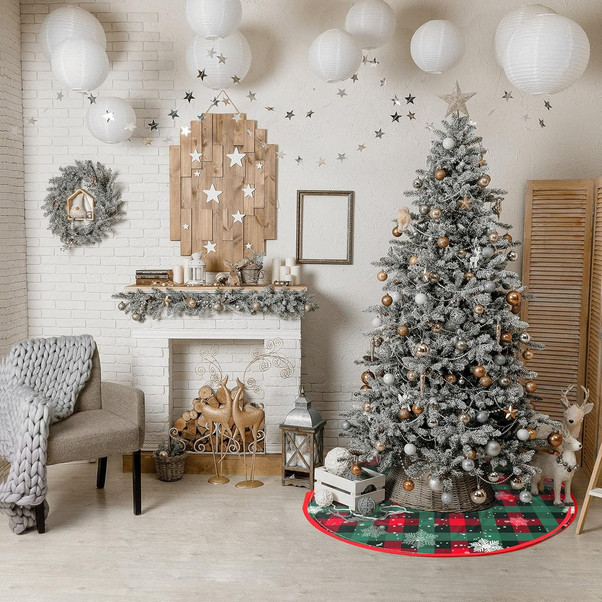 Christmas Tree Skirt Buffalo Plaid Tree Skirt Snowflake Thick Xmas Tree Skirt for Holiday Party