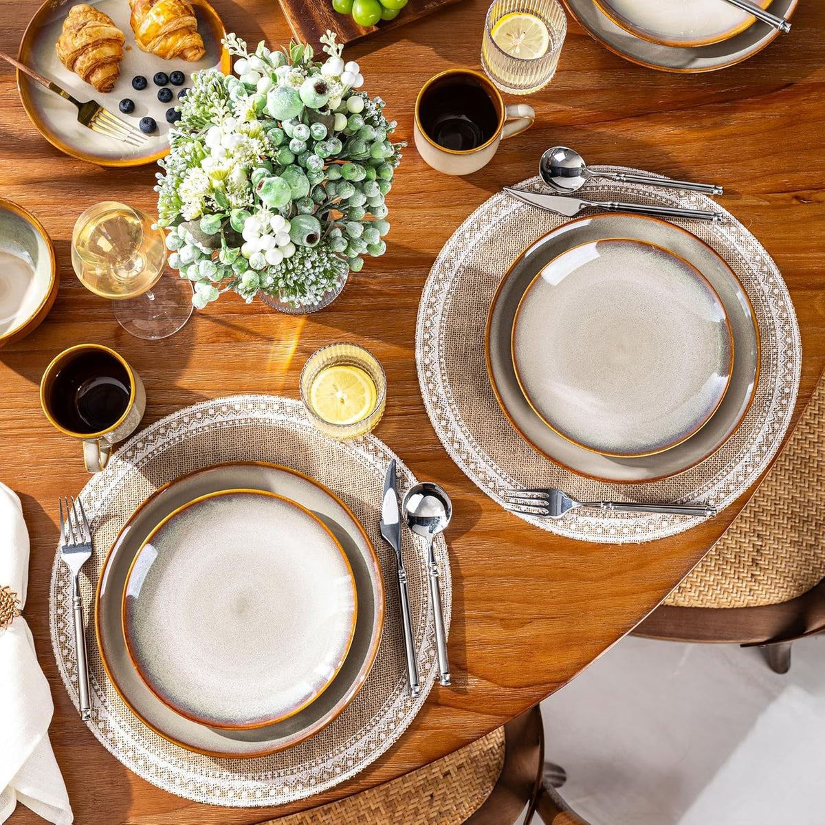 LERATIO Ceramic Dinnerware Sets for 4,16-Piece Reactive Glaze Plates and Bowls Set with Mugs,Highly