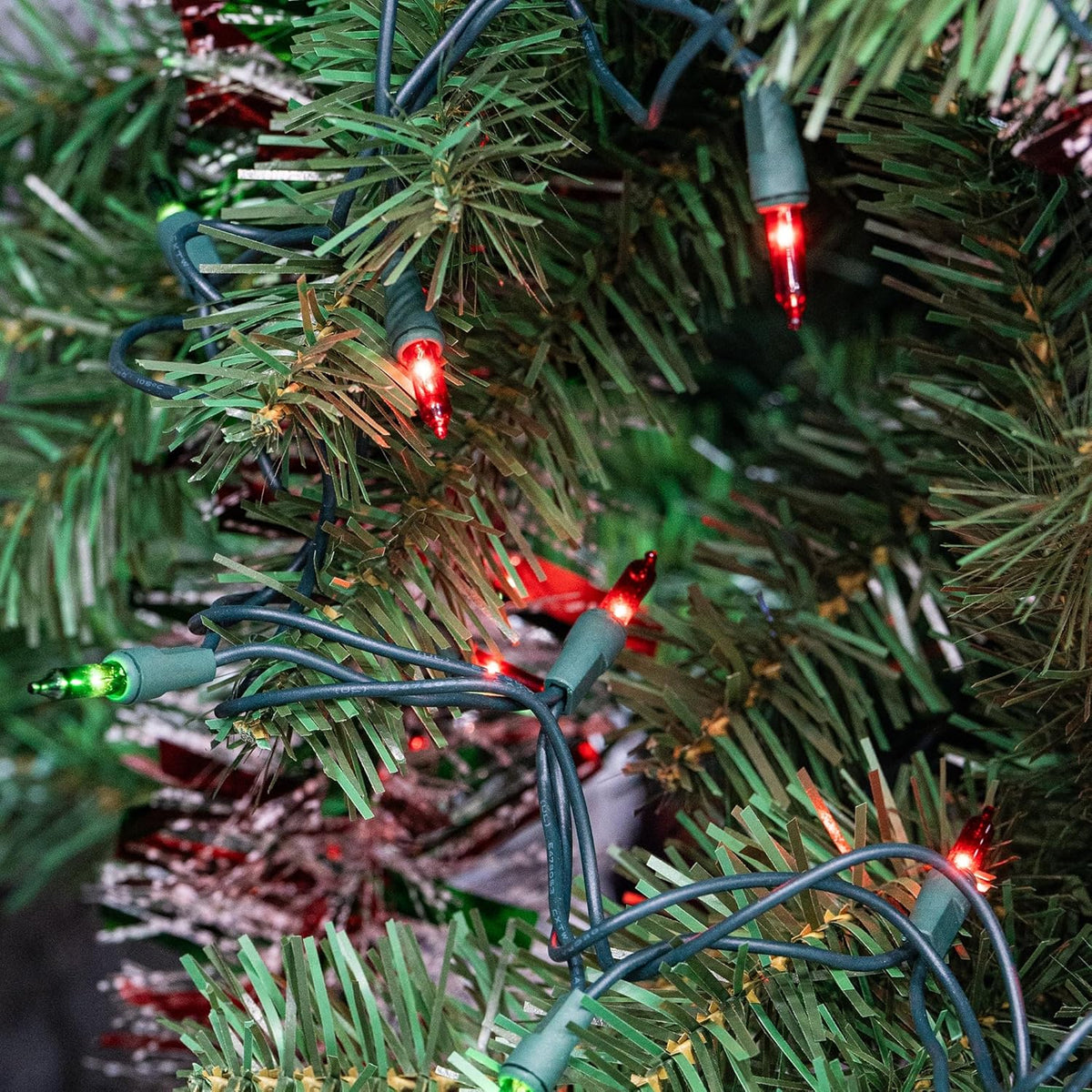 Dazzle Bright Red and Green Christmas Mini String Lights, 20FT 100 Count Incandescent Waterproof