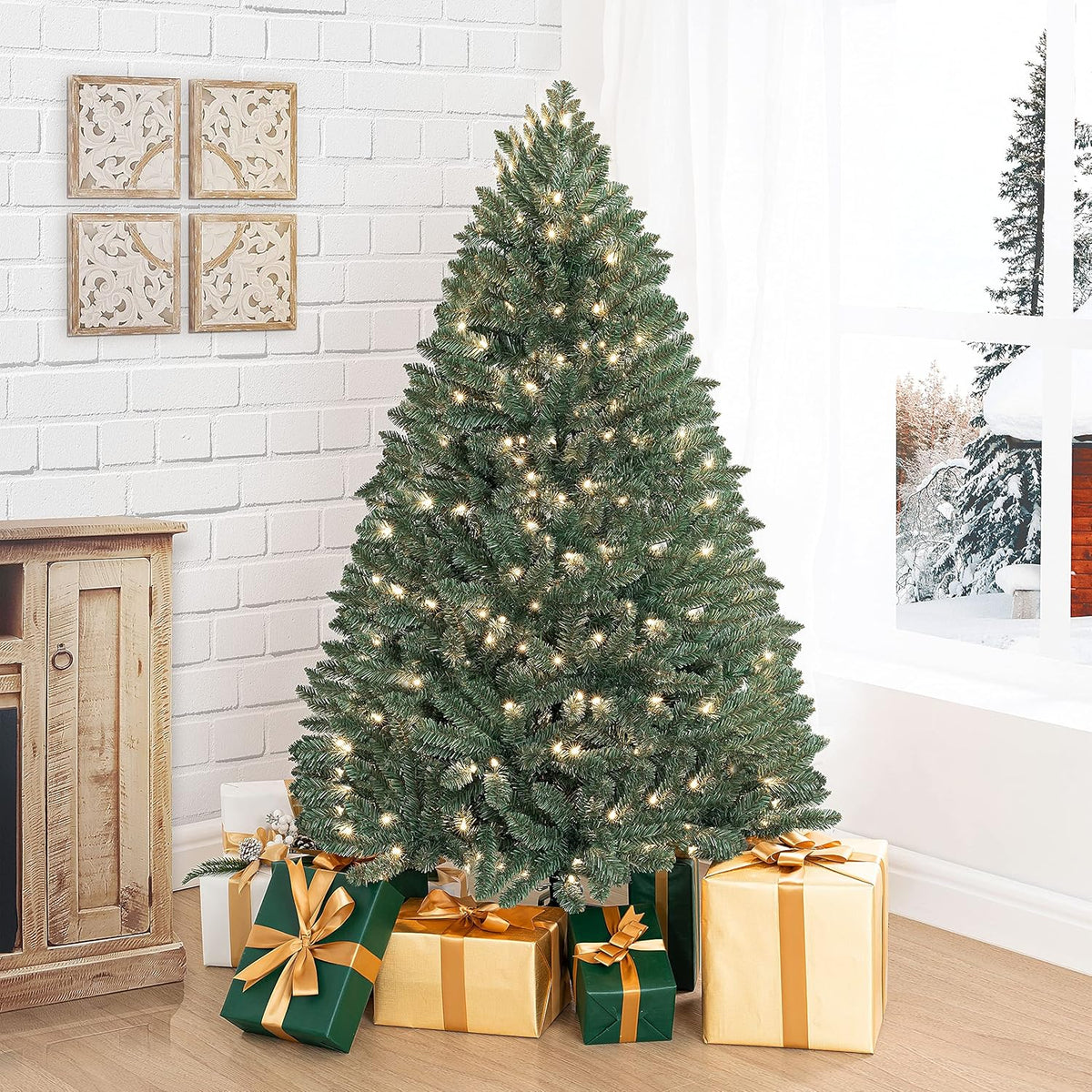 Prague 4.5ft Prelit Artificial Christmas Tree with Foot Pedal, 674 Branch Tips, 250 Warm Lights and