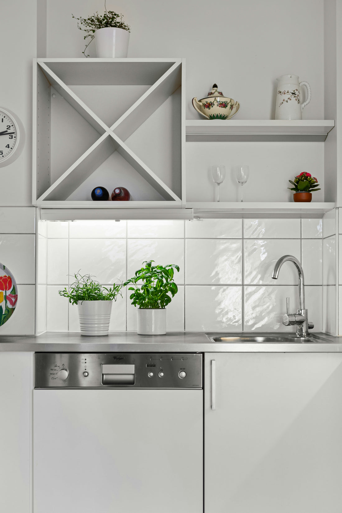 Why Tiered Storage is Better Than Flat Baskets