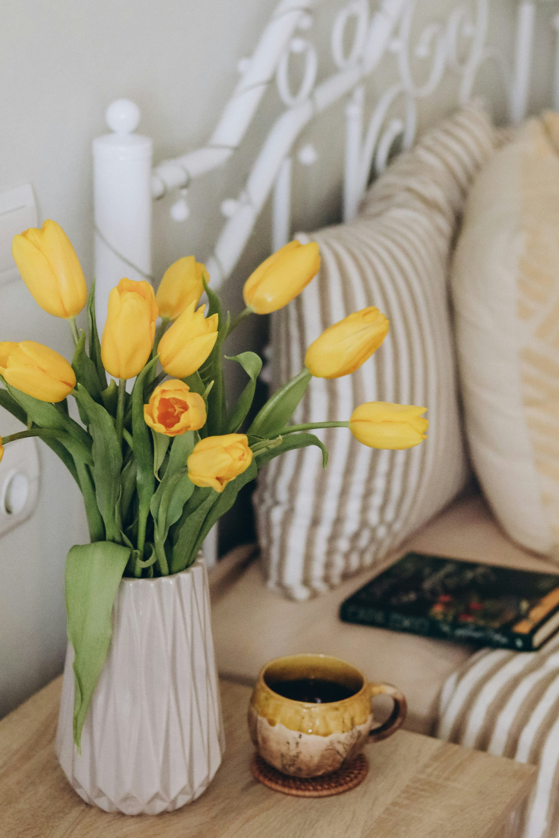 Summer Home Styling Tips for a Bright Look