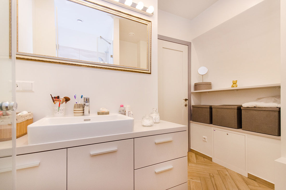 Hair Tool Organizer Buying Guide: Wall-Mount vs. Countertop