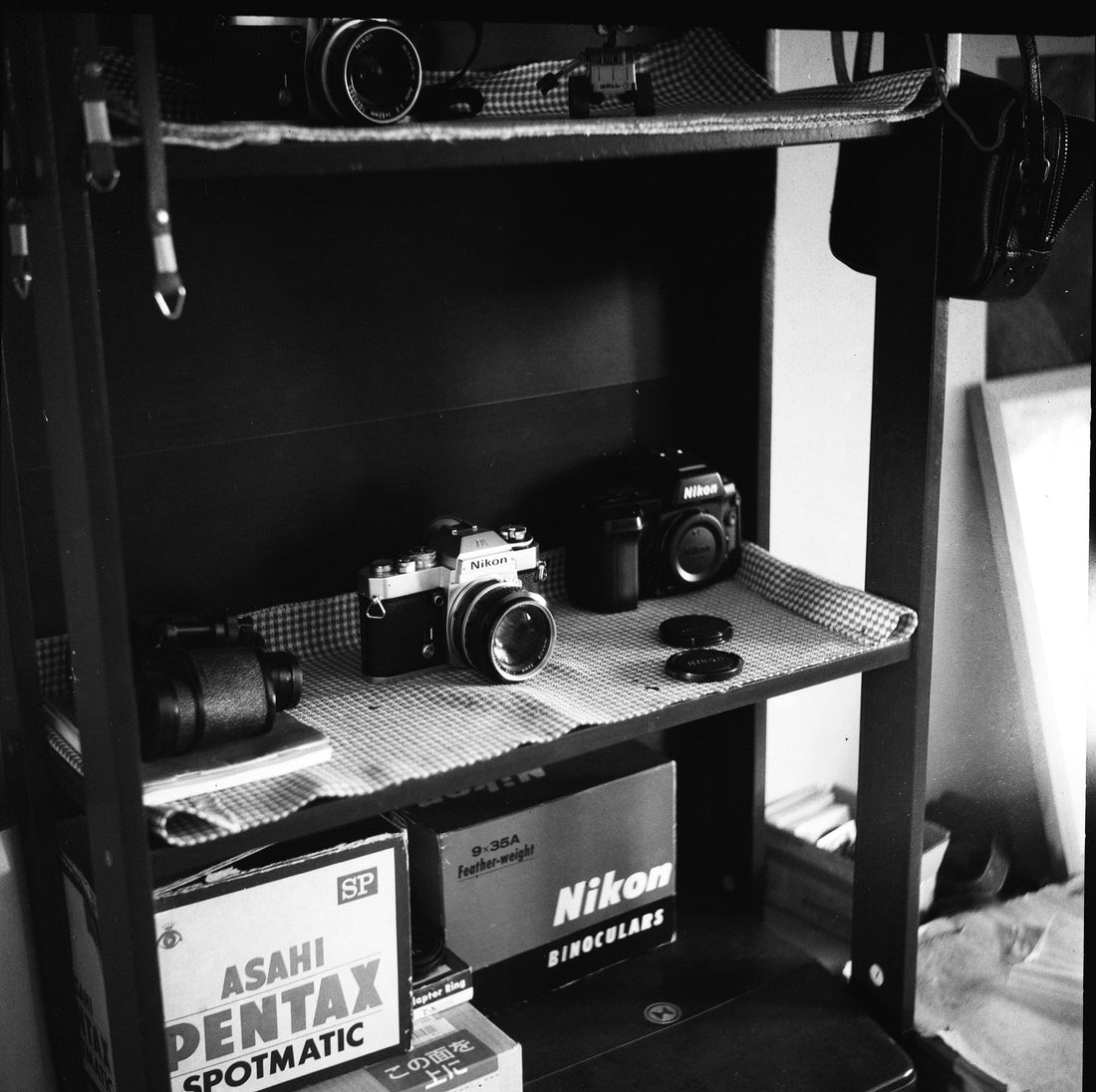 Utility Shelf Roundup: Put Garage and Basement Weight in Place