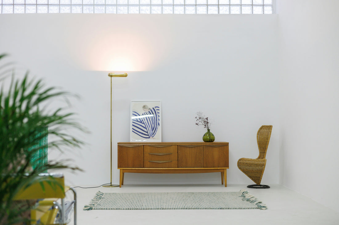 Decorating with Purpose: Choosing Meaningful Pieces 💭