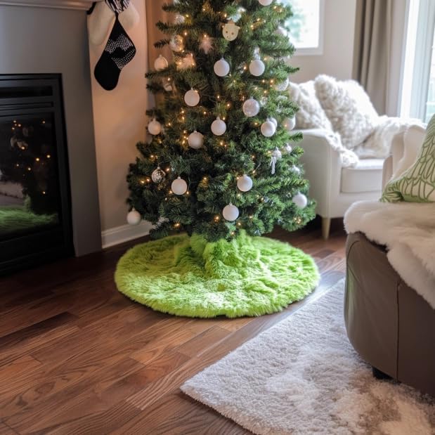 AOGU 48 Inch Faux Fur Christmas Tree Skirt Green Plush Skirt for Merry Christmas Party Christmas
