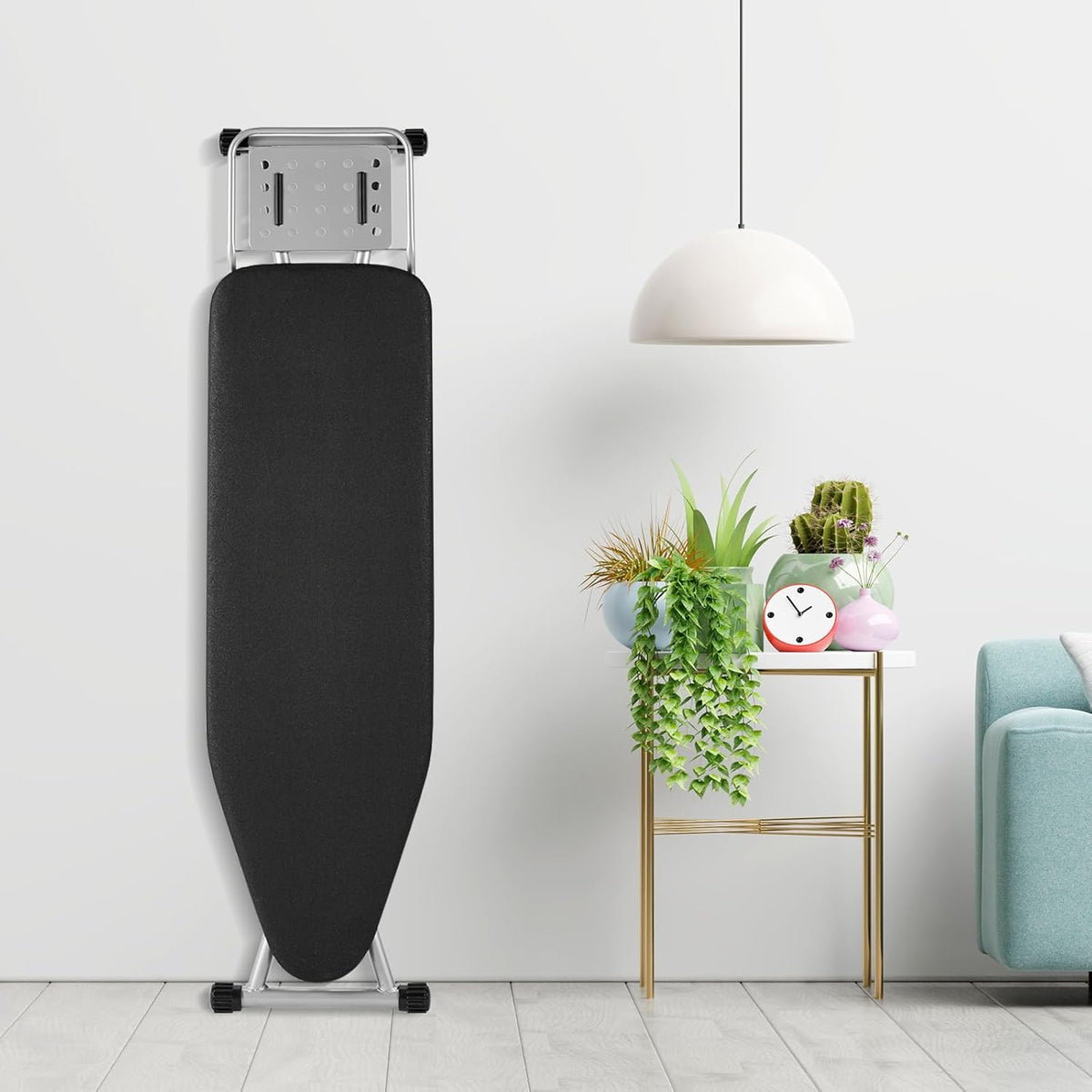 Ironing Board, Heat Resistant Cover Iron Board with Steam Rest, Non-Slip Foldable Ironing Stand.