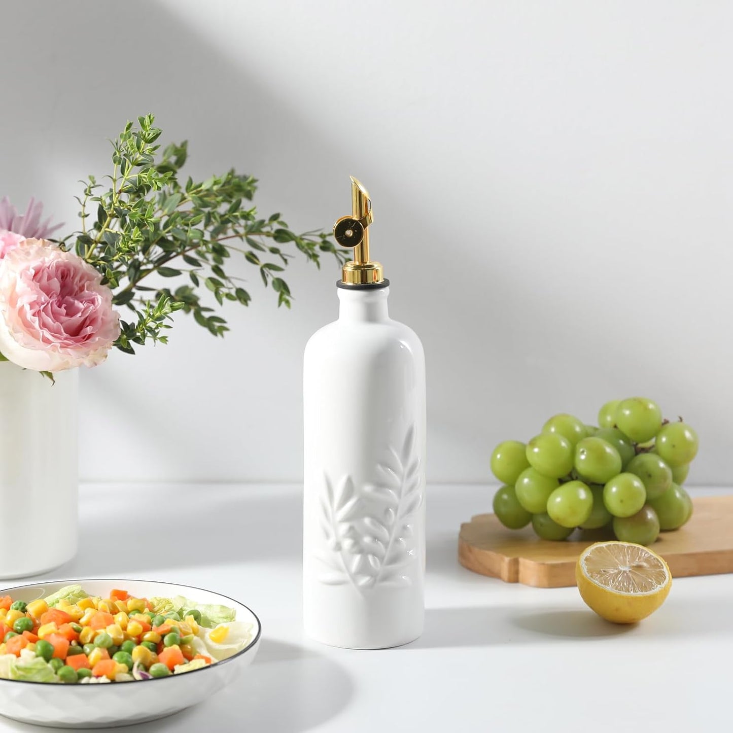 Sweejar 18 Oz Oil Dispenser for Kitchen with Gravity Spout, Ceramic Olive Oil Dispenser Bottle
