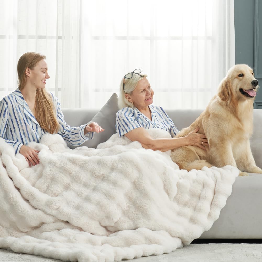 Cozy Bliss Faux Fur Throw Blanket for Couch, Fuzzy Soft Plush Thick Bubble Blanket for Sofa Bedroom