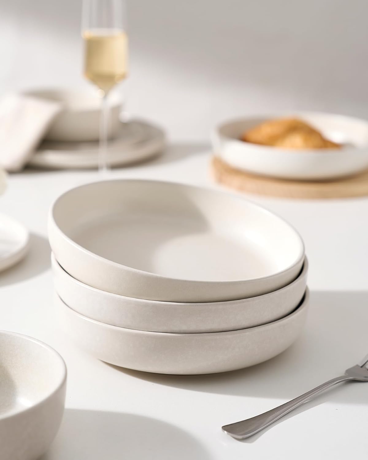 famiware Milkyway 33 oz Bowl Set, Pasta Bowls Set of 6, Salad Bowls Perfect for Your Friend for