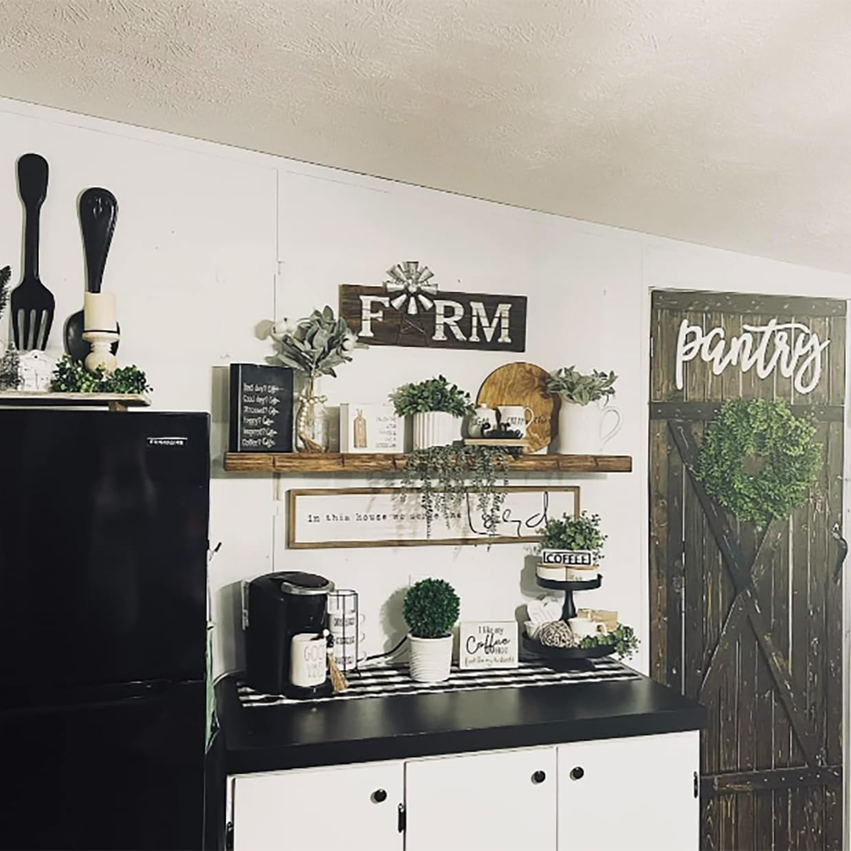joelsantiques - 60 Inch Wooden Floating Shelves for Wall - 60x9x2 in - Made of Natural Wood - Long