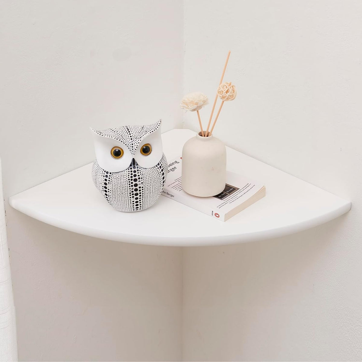 Corner Shelf, White Solid Oak Wood Floating Corner Shelves Wall Mount Round End Floating Speaker