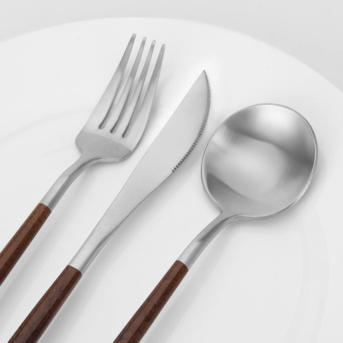 Matte Silver Silverware Set With Brown Handle, Vanys 20 Piece Stainless Steel Cutlery Flatware Set
