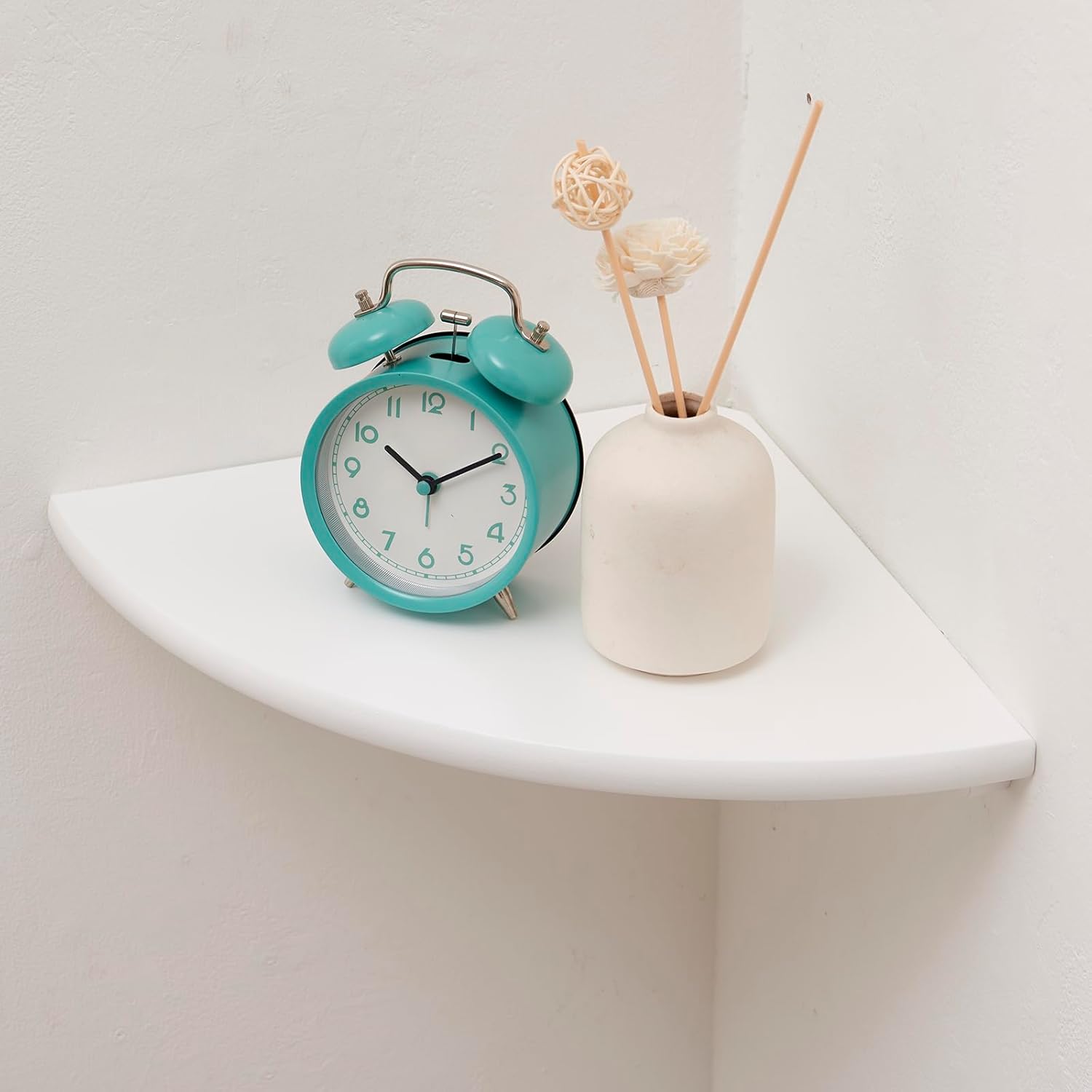 Corner Shelf, White Solid Oak Wood Floating Corner Shelves Wall Mount Round End Floating Speaker