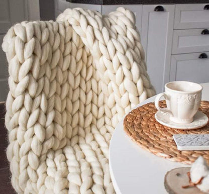 Chunky Knit Blanket Hand Made Merino Wool Throw Boho Bedroom Sofa Home Decor Giant Yarn(Ivory White