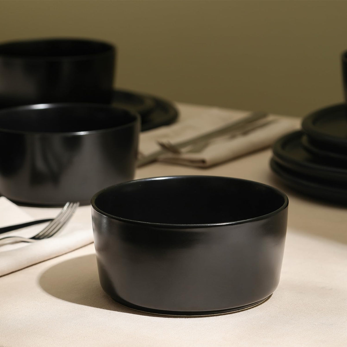 Stone Lain Eden 24-Piece Dinnerware Set Stoneware, Plates and Bowls Set, Dishwasher and Microwave