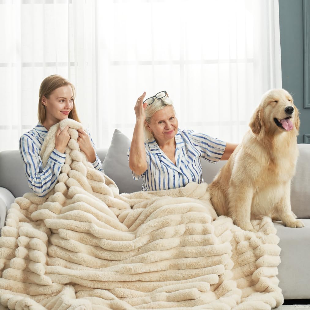 Cozy Bliss Faux Fur Throw Blanket for Couch, Cozy Warm Plush Striped Blanket for Sofa Bedroom