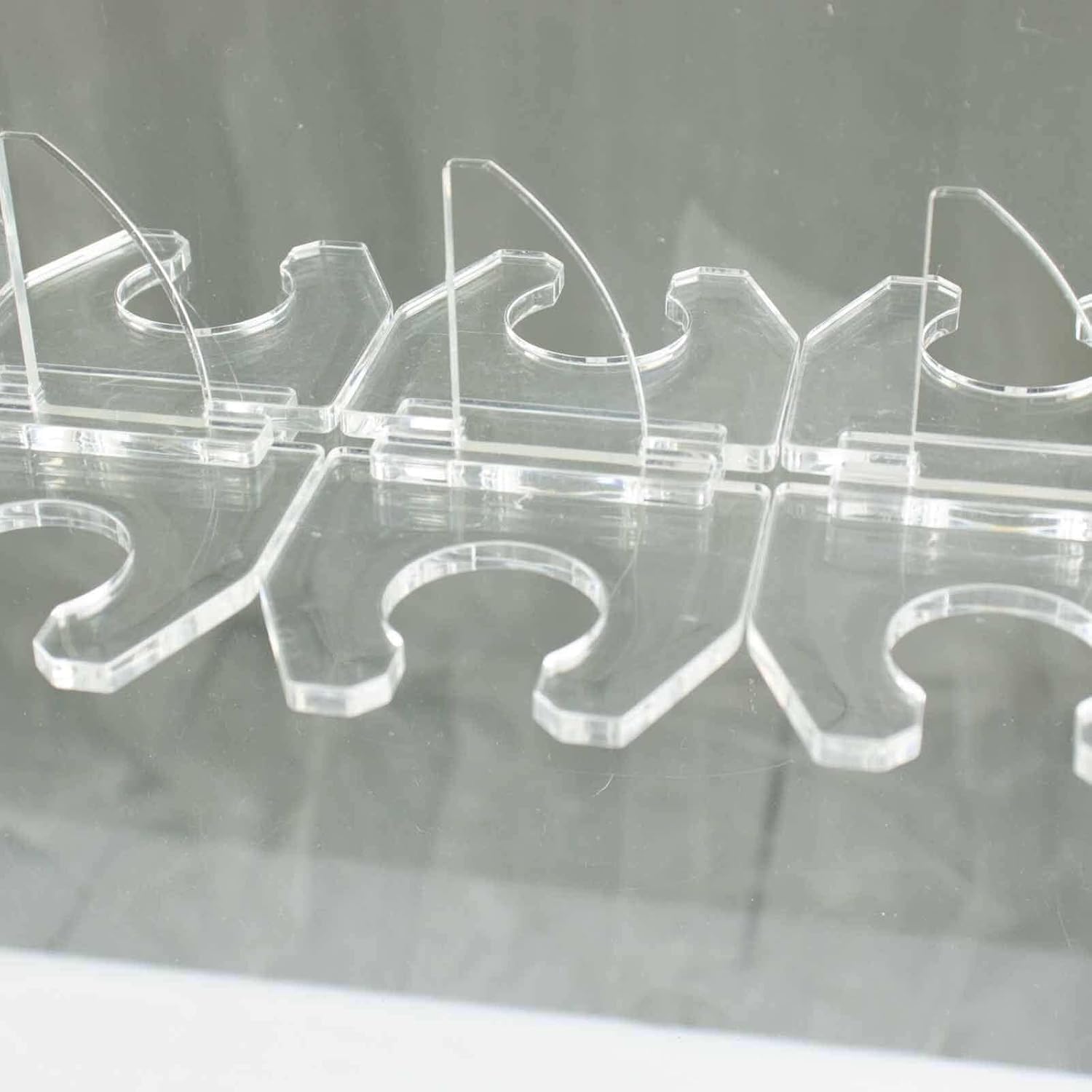 Tableclothsfactory 20 Pack | 3" Clear Acrylic Glass Holder Hooks for Double Side Display On