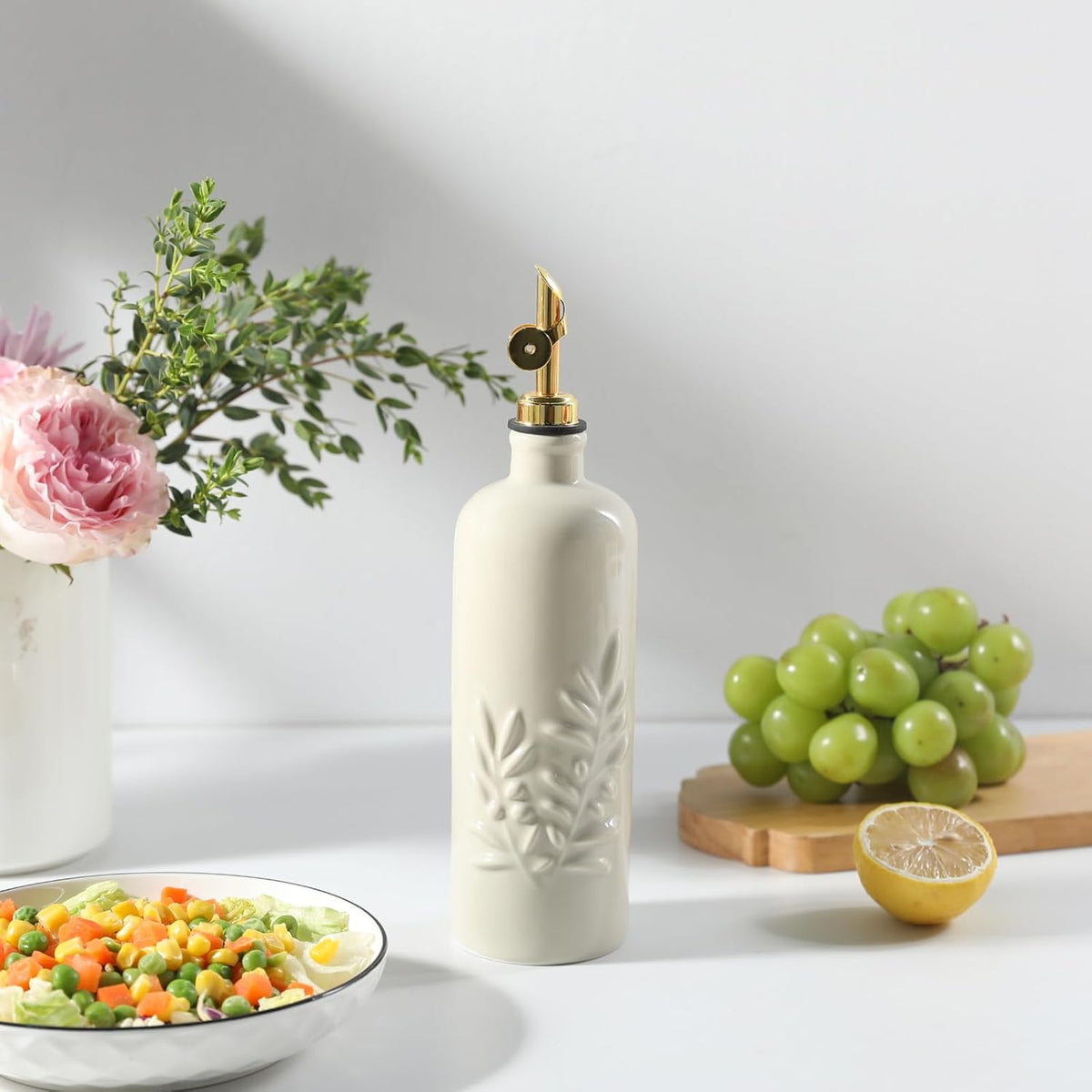 Sweejar 18 Oz Oil Dispenser for Kitchen with Gravity Spout, Ceramic Olive Oil Dispenser Bottle
