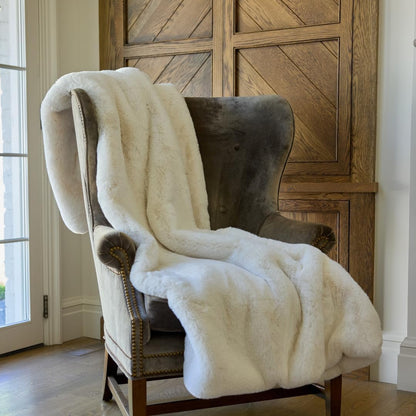 Nuzzie SnuggleLuxe Blanket - Vanilla (50"x60")