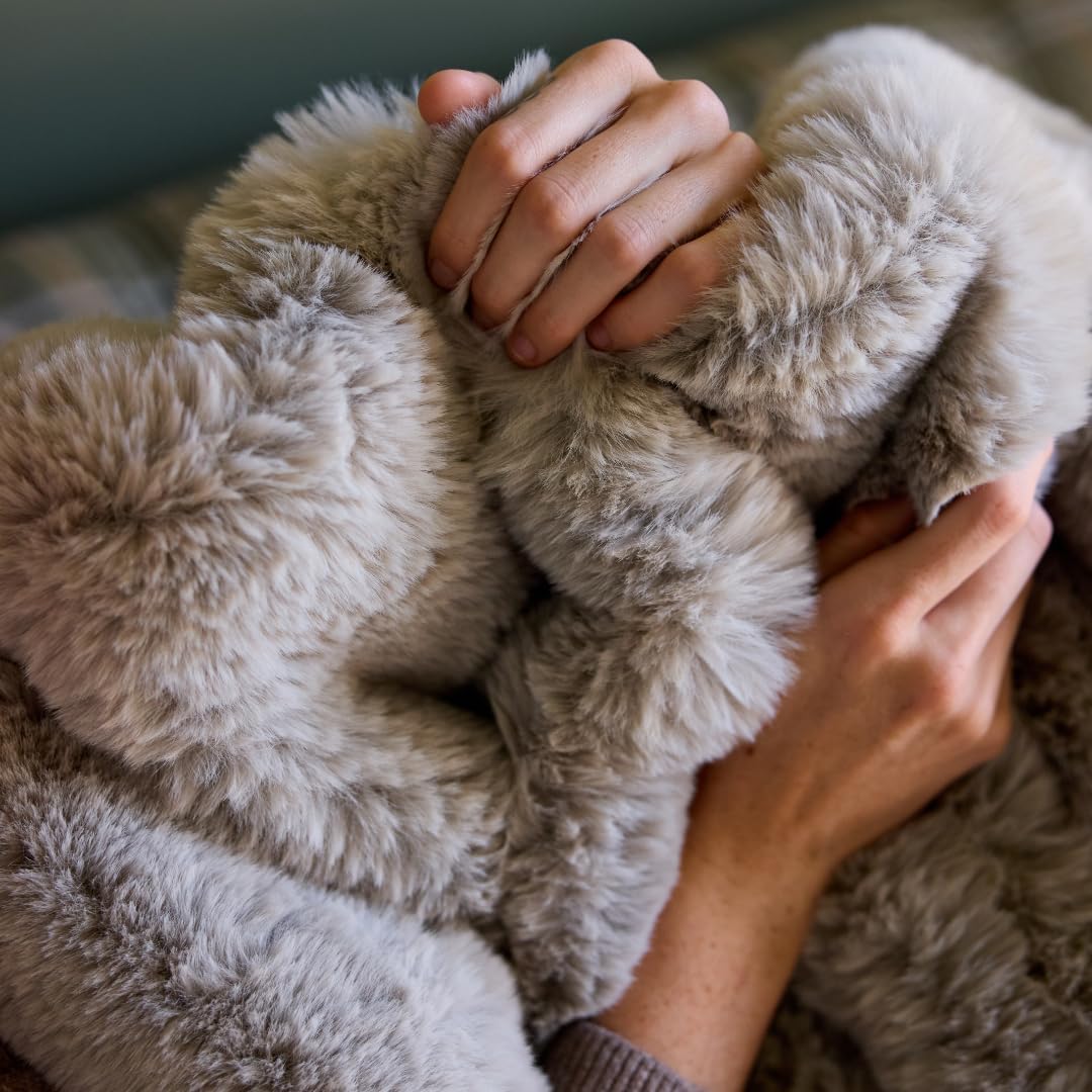 Nuzzie Snuggle Luxe Premium Soft Eco-Conscious Cozy Throw Blanket for Perfect Comfort - Earl Grey