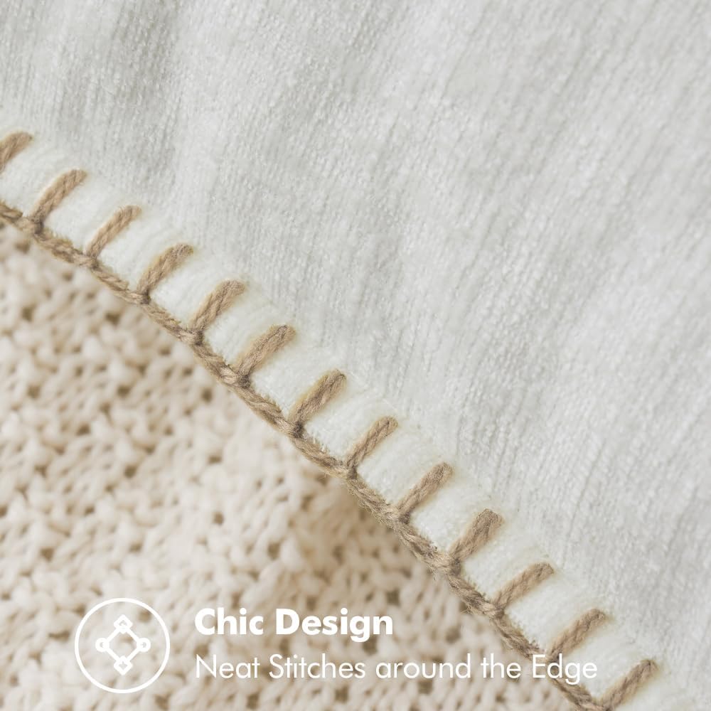 MIULEE Pack of 2 Christmas Pillow Covers 20x20 Inch Pure White Farmhouse Decorative Throw Pillow