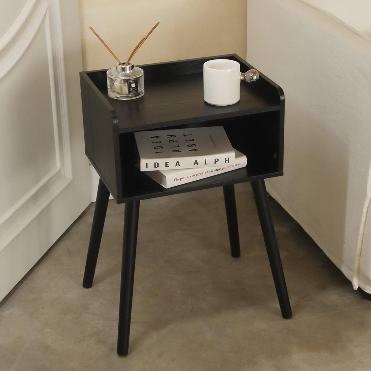 MaxSmeo Nightstand, Mid Century Modern Side Table Bedroom with Storage, Small End Bedside Table