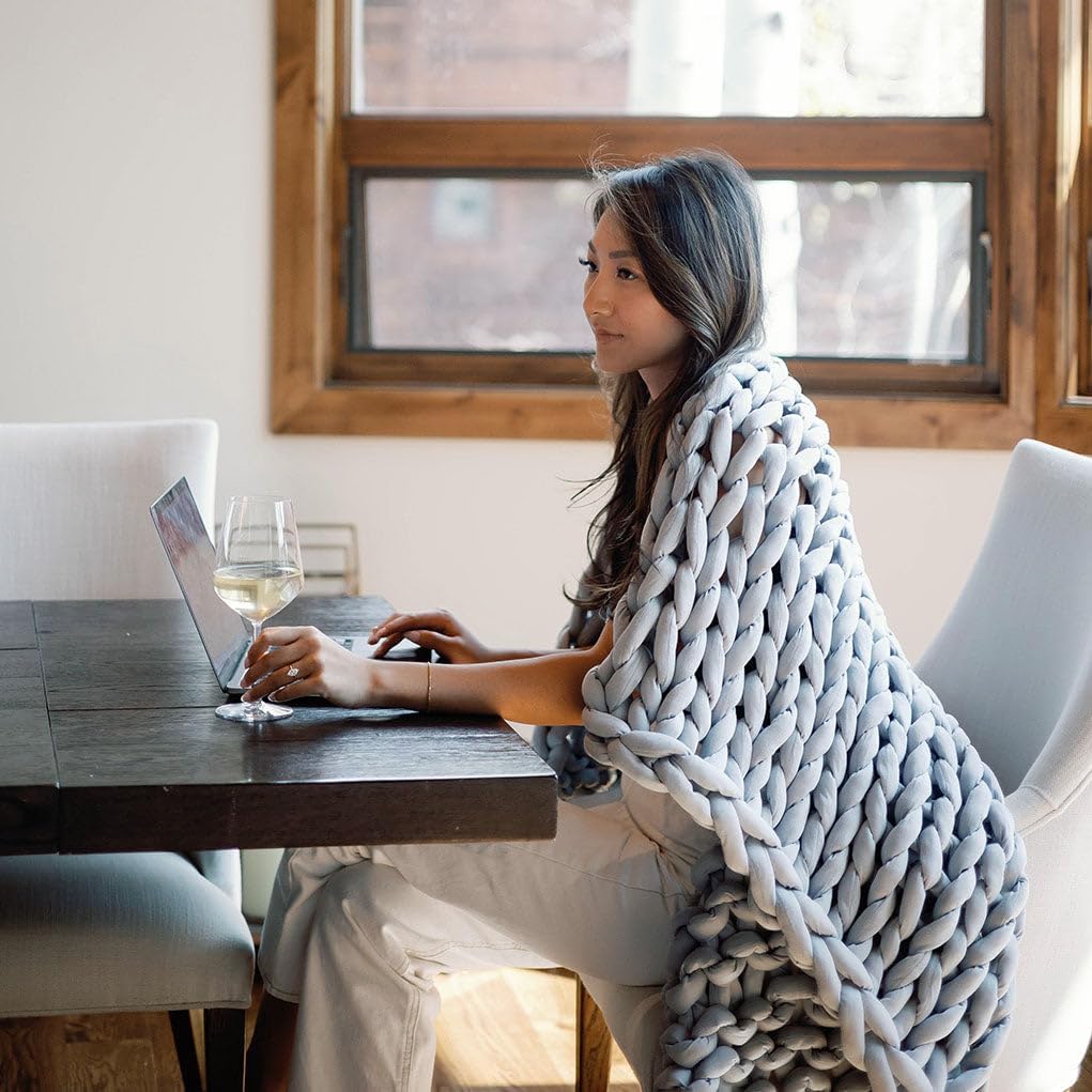 Nuzzie Chunky Knit Weighted Blanket - Breathable, Cooling, Hand Made Knit Throw Blanket for Sleep