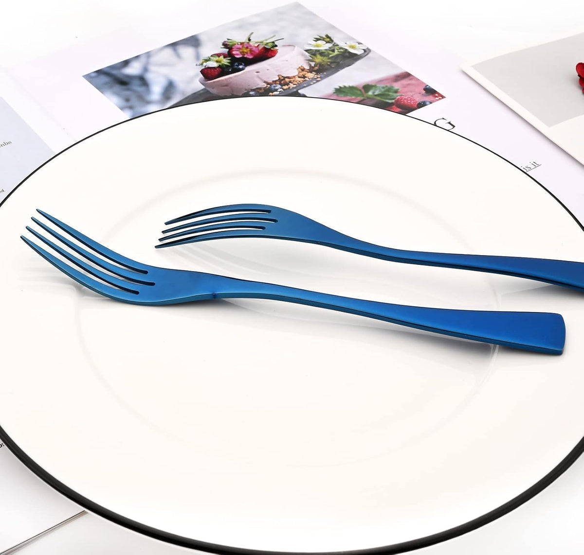 24-Piece Blue Flatware, Mirror 18/10 Stainless Steel Modern & Luxury Dinnerware Set With Serrated