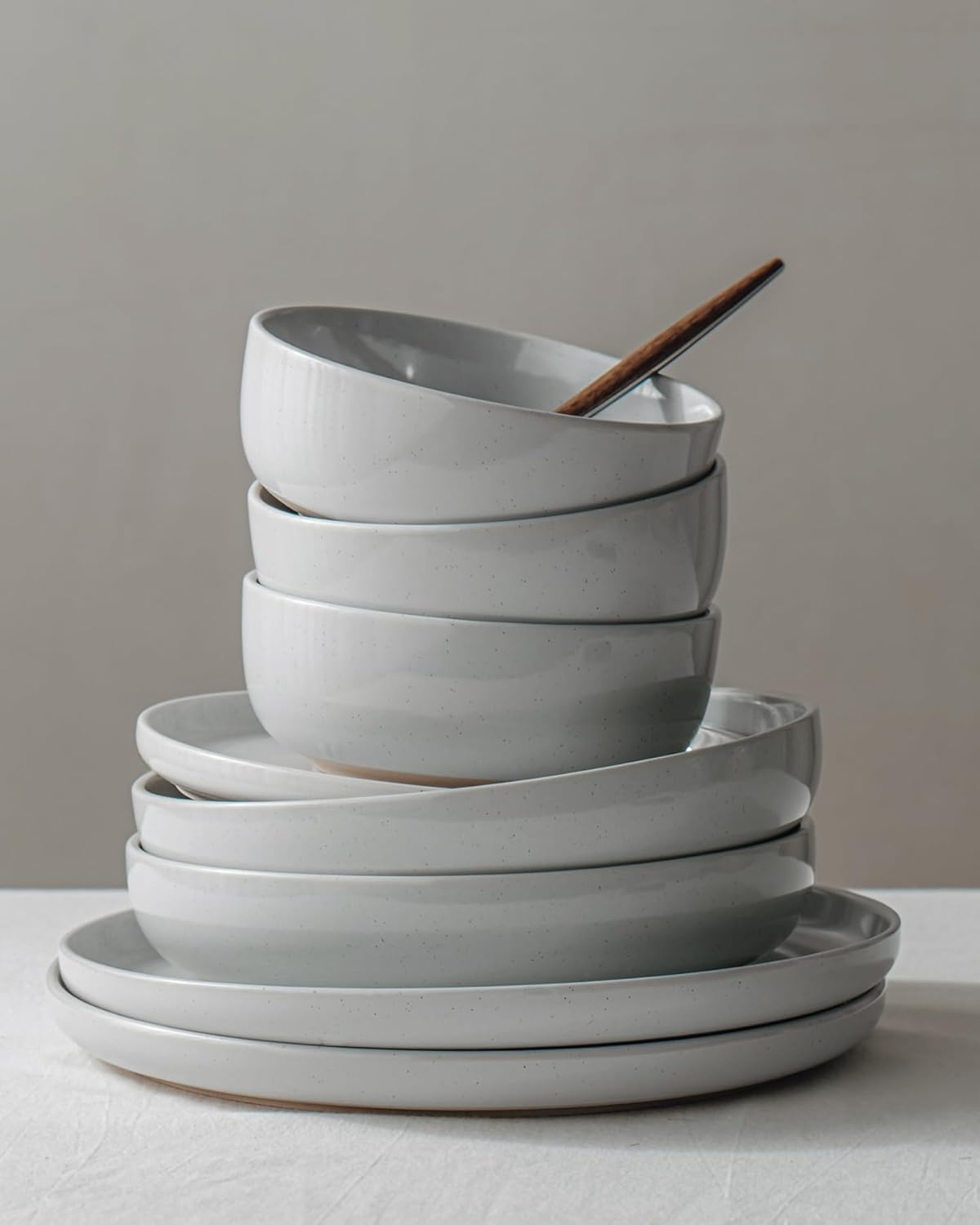 Famiware Milkyway Dinnerware Sets, 24 Piece Dish Set, Plates and Bowls Sets for 8, Light Gray