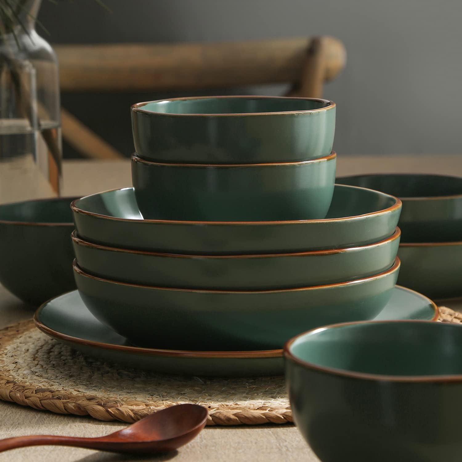 Stone Lain Brasa Modern Stoneware 32 Piece Dinnerware Sets, Plates and bowls Sets, Dish Set for 8