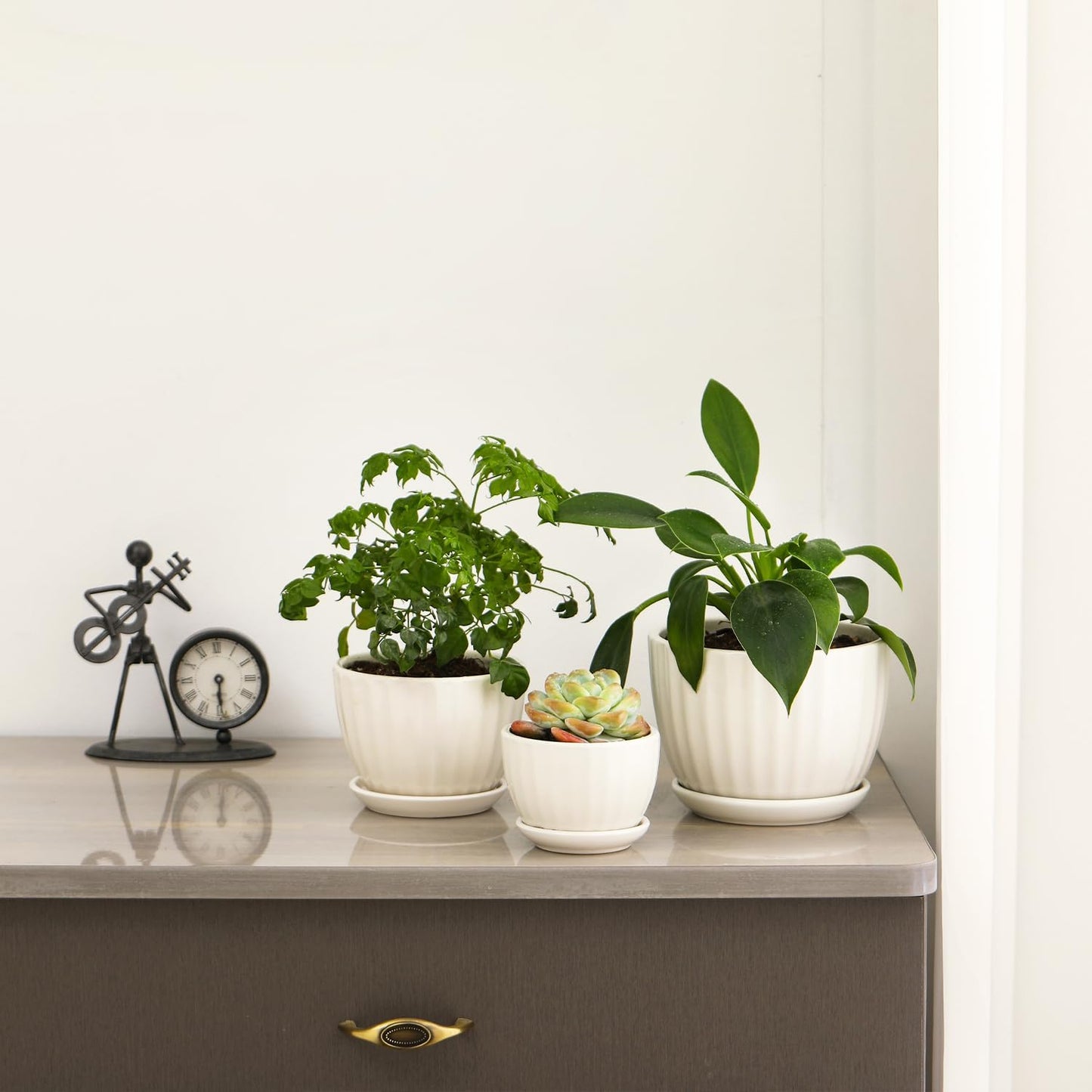 Ceramic Plant Pots with Drainage Holes and Saucers, Round White Flower Pots for Indoor Plant