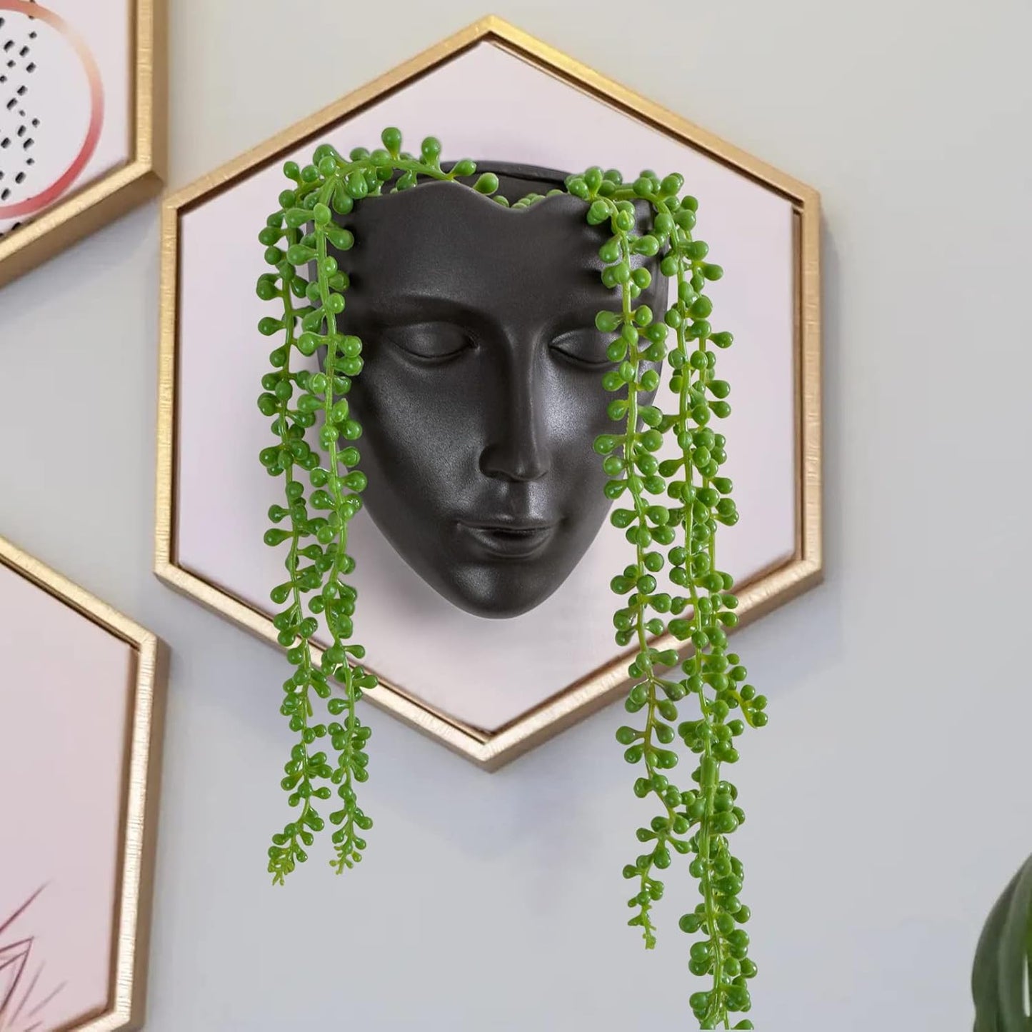 GDYOOSHOW 6.7" Tall Hanging Planter Wall Flower Pot for Garden Balcony Indoor or Outdoor (Black