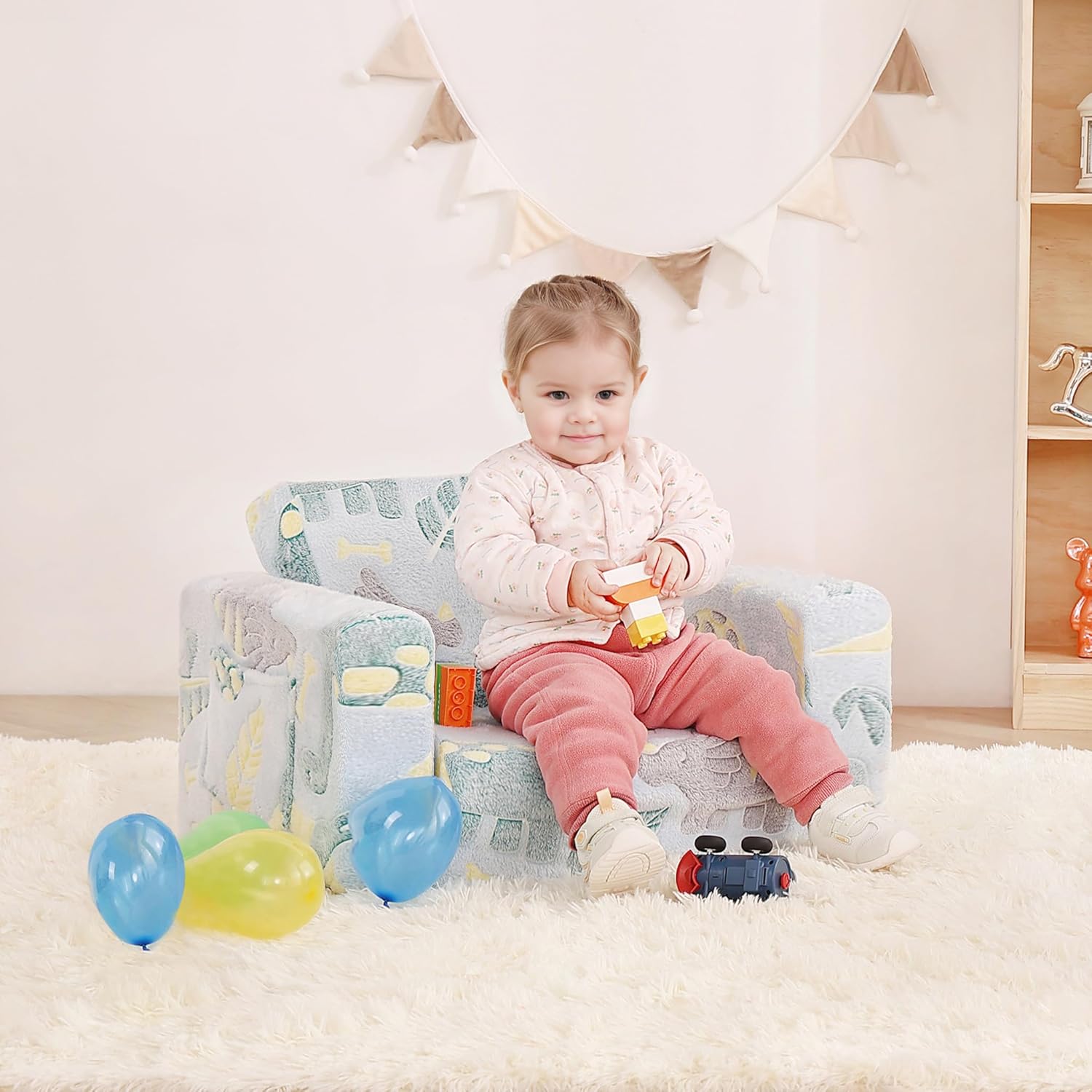 Toddler Chair Kids Couch, 2-in-1 Toddler Soft Sherpa Couch Fold Out Armchair Glow in The Dark with