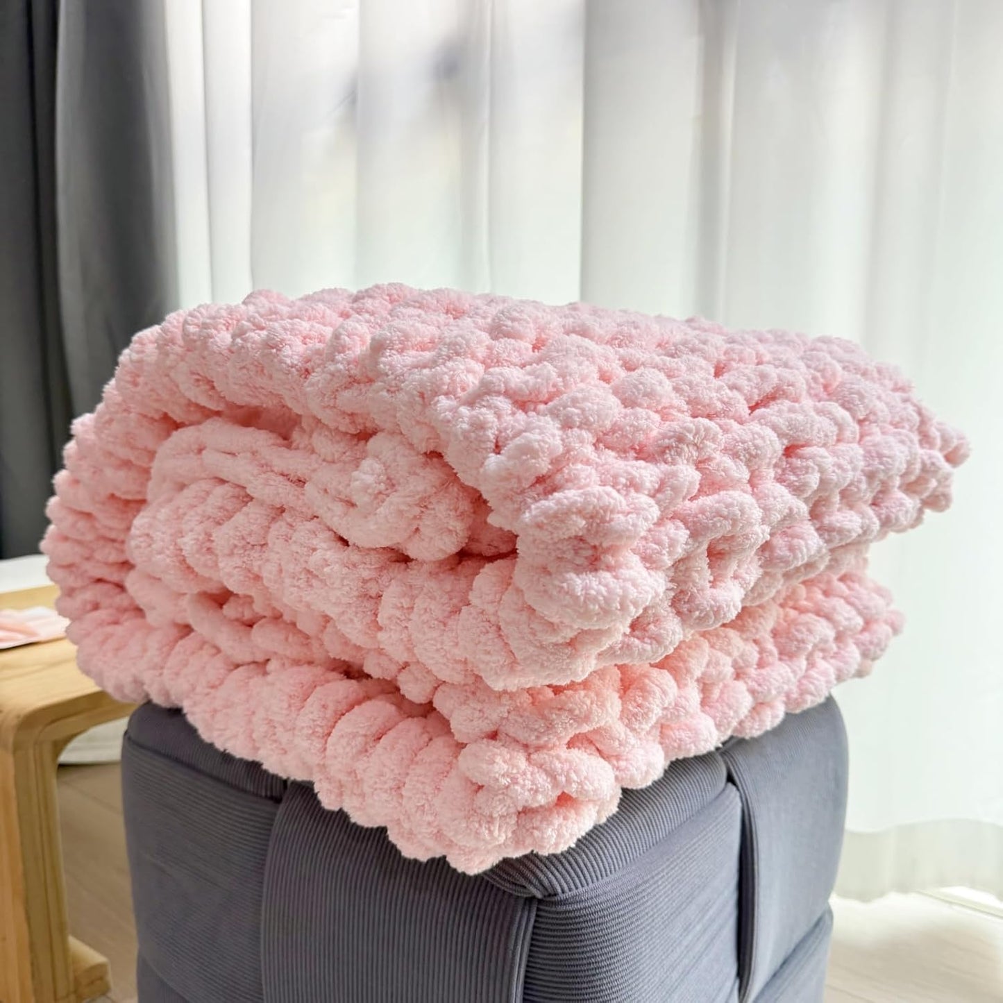 Chunky Knit Blanket Throw 40"×40", Chenille Throw Blankets, Handmade Warm & Cozy Blanket Couch Bed