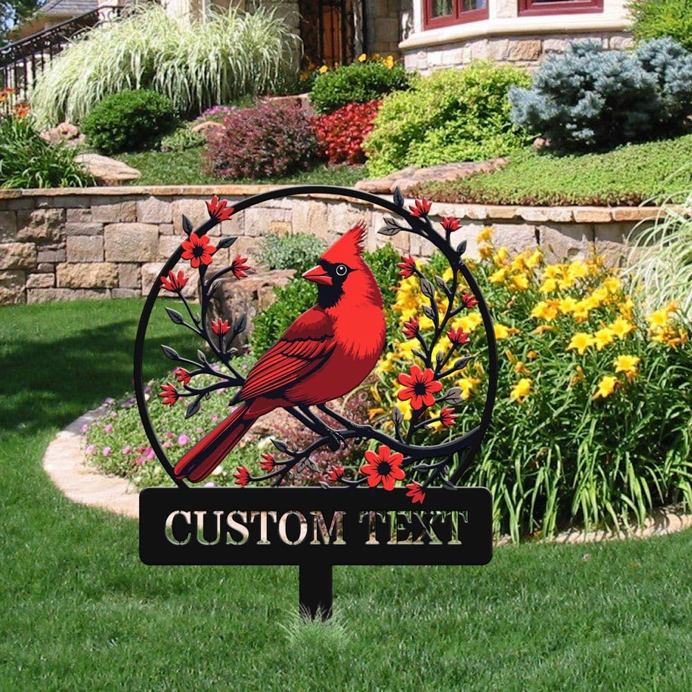 Personalized Name Garden Cardinal Metal Signs with Stake, Custom Family Name Yard Decor for Outdoor