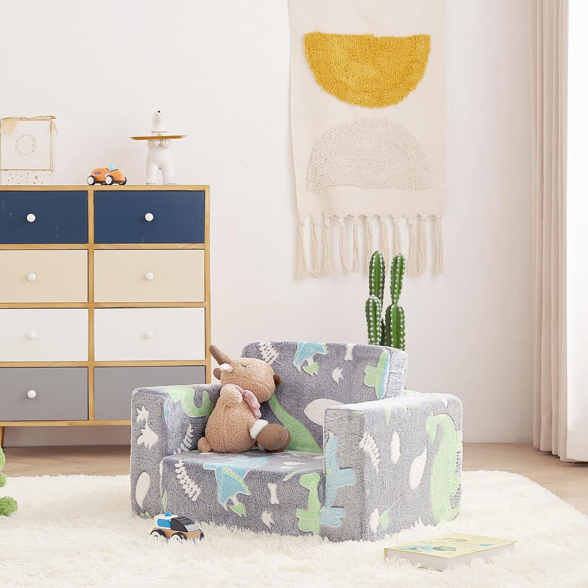 Toddler Chair Kids Couch, 2-in-1 Toddler Soft Sherpa Couch Fold Out Armchair with Removable Cover