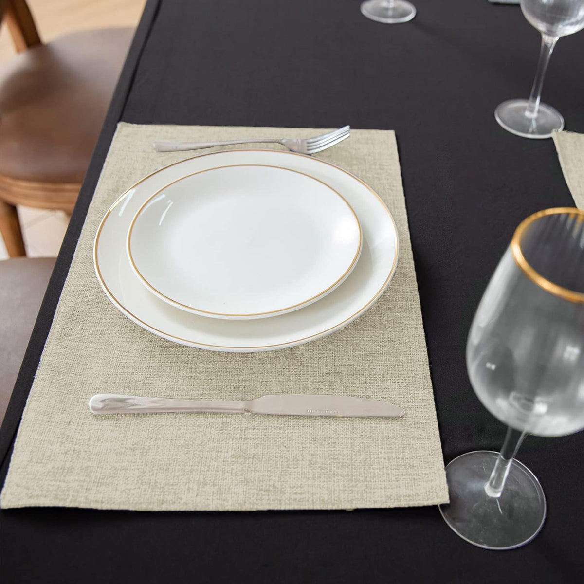 Cloth Placemats Set of 8, Linen Type Fabric Placemats Machine Washable Heat Resistant Placemats